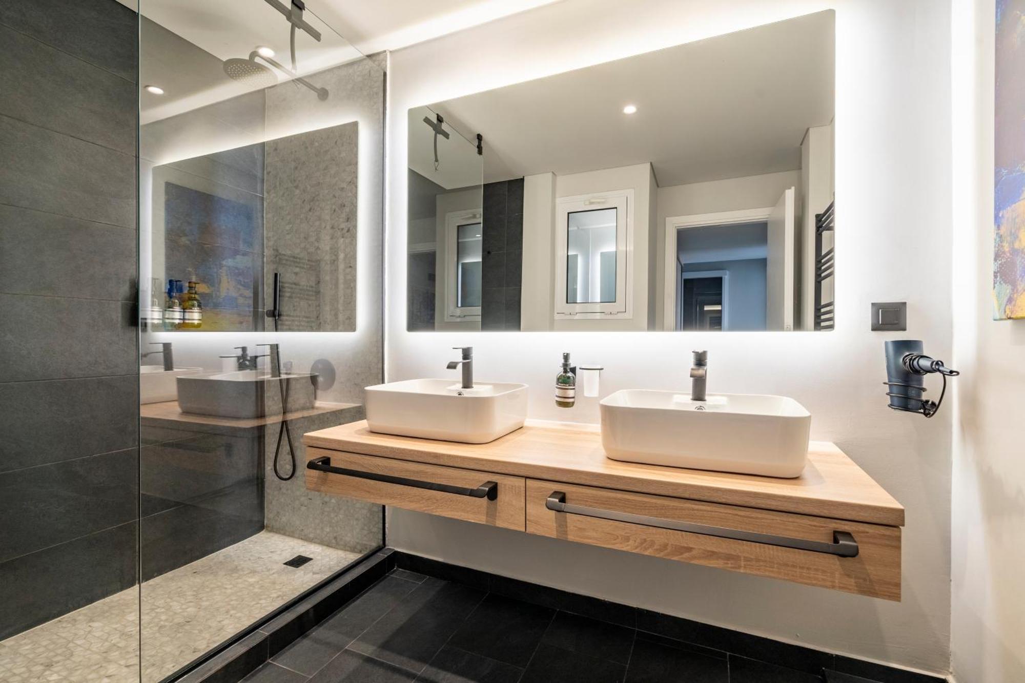 Athena Blue Lux Apartments 2Br 2Ba With City Skyline View, Near Kolonaki Atena Exterior foto